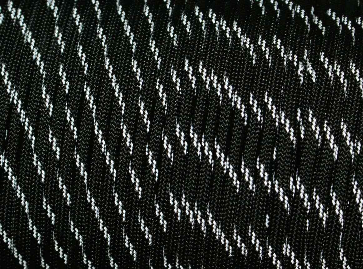 Bild von Paracord 550 Typ III - Schwarz mit Reflektor - 10 Meter