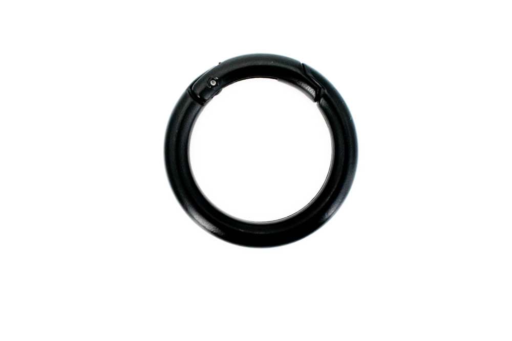 31mm Rundring (Innenmaß) aus Zinkdruckguss - mit Federverschluss - schwarz matt - 10 Stück