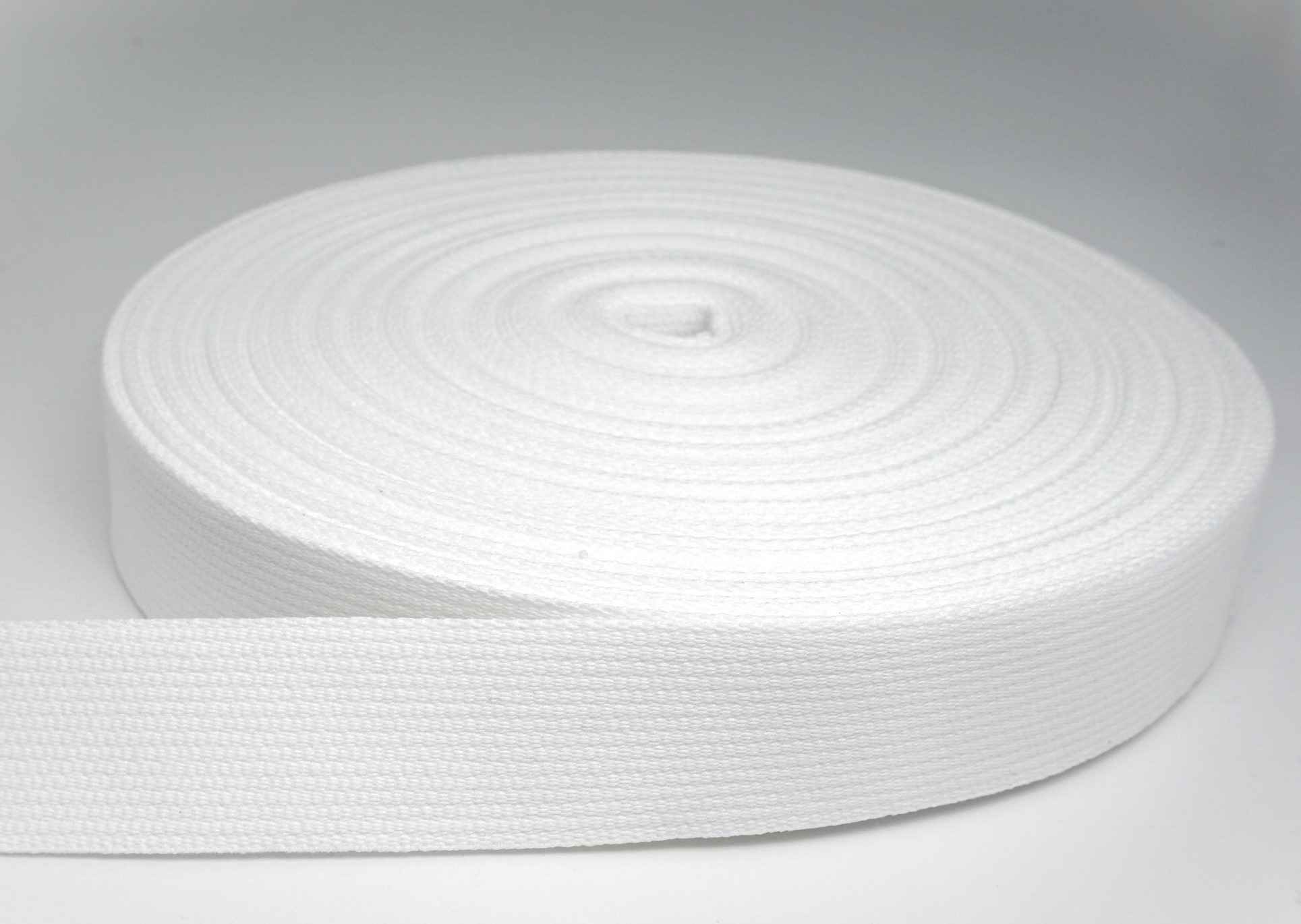 25m Baumwollgurtband - 1,2mm dick - 30mm breit - Farbe: weiß