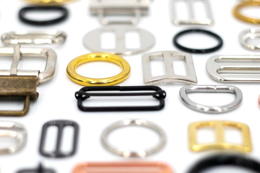 Plastikkarabiner flach - für 30mm breites Gurtband - schwarz - 10 Stück